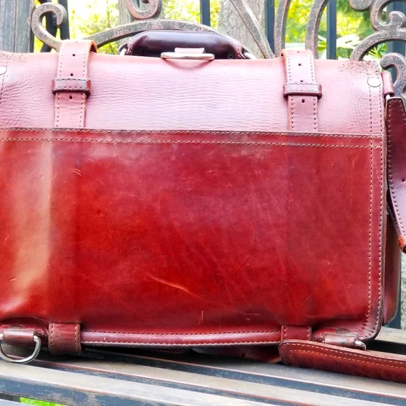 Saddleback Leather Classic Large Briefcase in Chestnut